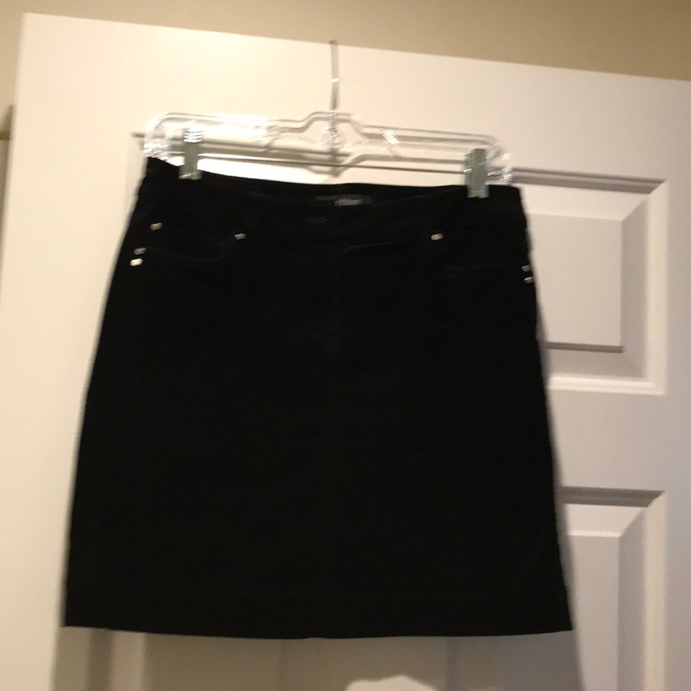 White House Black Market black velour skirt size 0